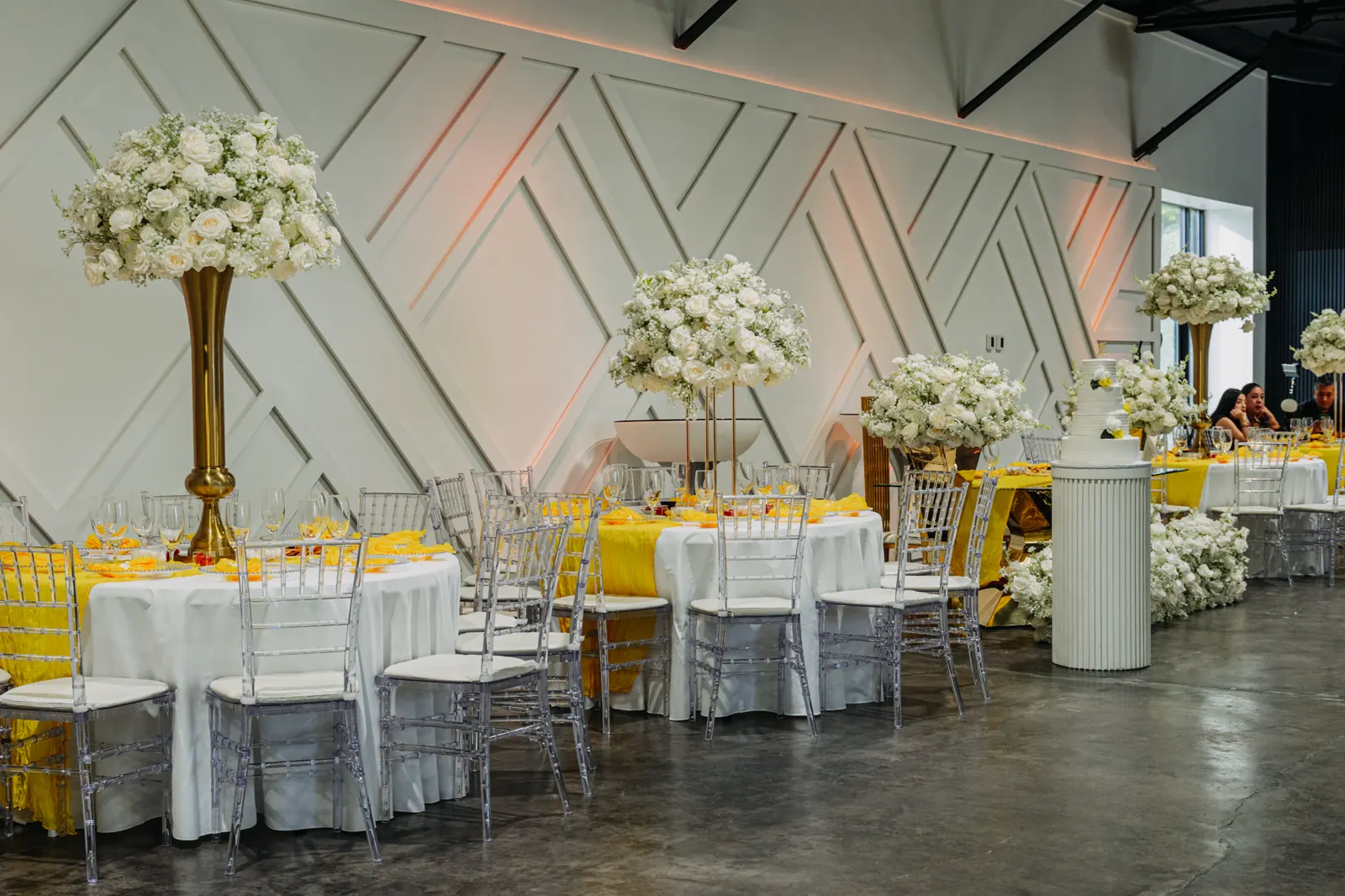 Outdoor wedding ceremony at Copacabana Hall Navigation Blvd